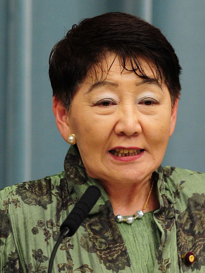 Japan&apos;s Justice Minister Keiko Chiba meets the press at the official residence of new Prime Minister Naoto Kan in Tokyo, capital of Japan, June 8, 2010. [Xinhua]