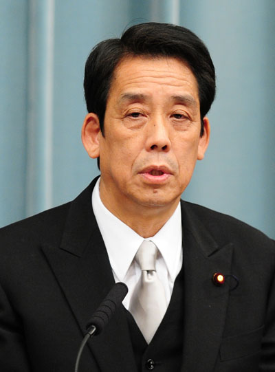 Japan&apos;s Education Minister Tatsuo Kawabata meets the press at the official residence of new Prime Minister Naoto Kan in Tokyo, capital of Japan, June 8, 2010. [Xinhua]