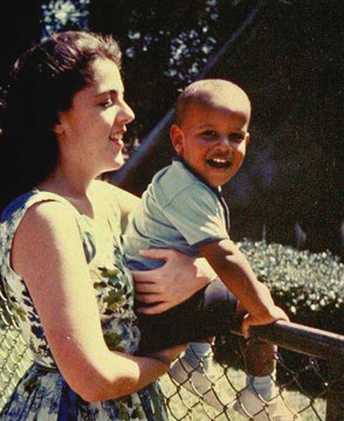 U.S. President Barack Obama and his mother. [File Photo]