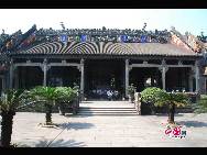 Established in 1894 during the Qing Dynasty, Chen Clan's Academy sits in western Guangzhou and holds a diverse collection of folk art. Chen Ancestral Hall, as it is known locally, is well-preserved, intricately decorated and the largest traditional building in Guangdong Province. [Chin.org.cn]