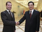 Chinese, Russian presidents discuss deeper cooperation