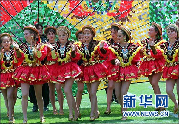 The opening ceremony of 1994 World Cup U.S. [Photo Source: news.cn]