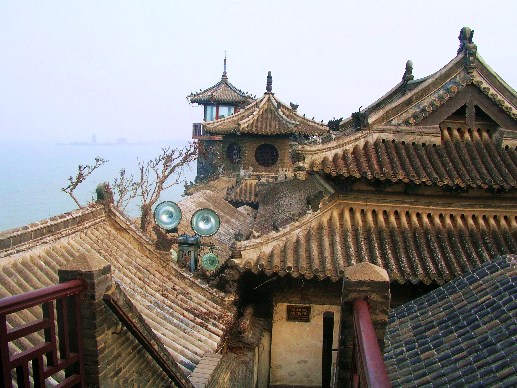 One of the many old complexes in Penglai Pavilion. [Photo by Mark Frank]