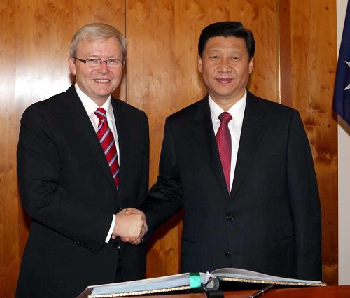 Visiting Chinese Vice President Xi Jinping(R) and Australian Prime Minister Kevin Rudd(L) hold talks in the Parliament House in Canberra, January 21, 2010. [Xinhua] 