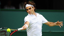 Federer beats Falla 3-2 at Wimbledon