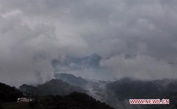 Photo taken on June 23, 2010 shows a view of the town of Jioufen in Rueifang Township of Taipei County, southeast China's Taiwan. [Xinhua/Fei Maohua]