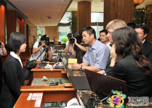 The police agreed the hotel could resume trial operations on Tuesday after an inspection tour by the city's deputy police chief Gao Xiaodong on Monday morning. 