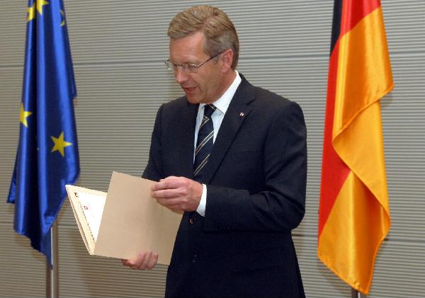 Christian Wulff resigns as premier of state Lower Saxony at the Reichstag in Berlin, capital of Germany, on June 30, 2010. Christian Wulff, nominated by Merkel's coalition government, won the President election on Wednesday evening after three ballots. [Achim Melde/Xinhua]