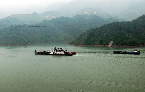 The Three Gorges Dam Reservior [enet]