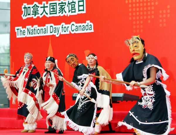 Canadian actors perform during a ceremony marking the Canada National Pavilion Day at the Shanghai World Expo in Shanghai, east China, July 1, 2010.