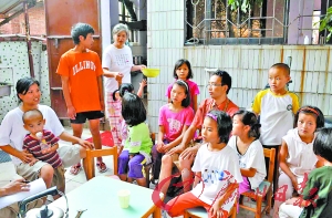 The big family. [Photo/Guangzhou Daily]