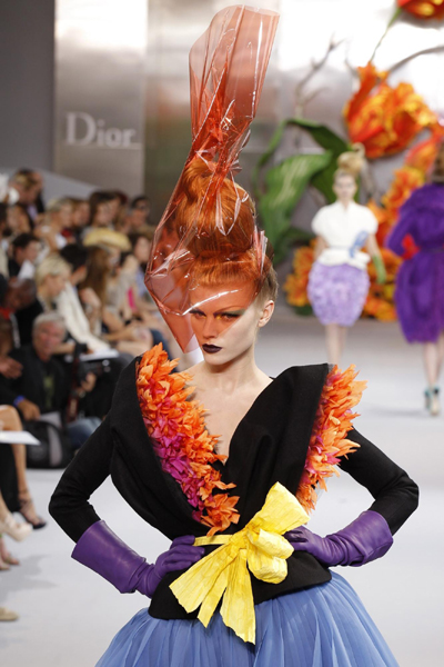 Dior Fall/Winter 2010-2011 Haute Couture fashion show