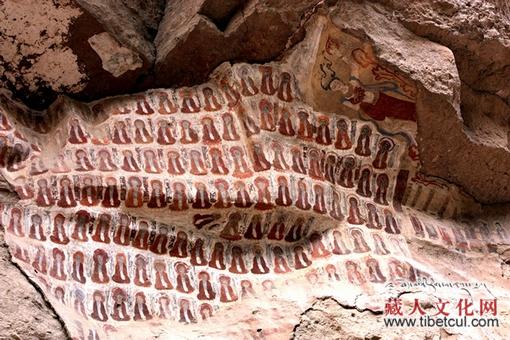 Murals of Gusiluo Age in No.1 rock cave.