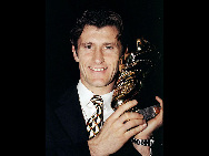 Davor Suker of Croatia (6 goals) -- 1998