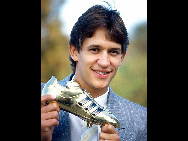 Gary Winston Lineker of England (6 goals) -- 1986 