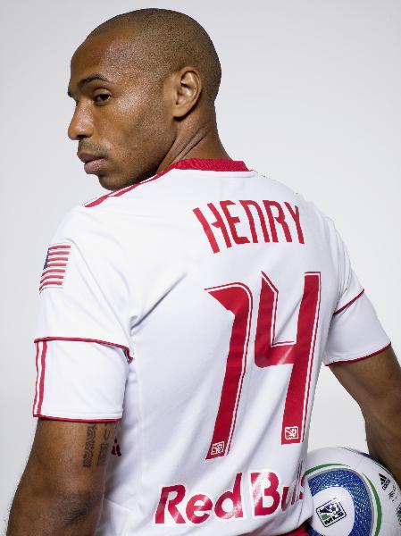 Insane FC Barcelona x NY Red Bulls 22-23 Mash-Up Kit - Worn by Thierry  Henry - Footy Headlines
