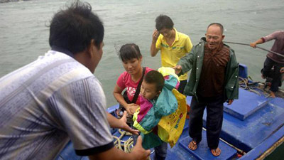 Typhoon Conson hits China