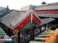 Located in the center of Shenyang, Liaoning Province, Shenyang Imperial Palace, also known as the Mukden Palace, is the former imperial palace of the early Qing Dynasty of China. It was built in 1625 and the first three Qing emperors lived there from 1625 to 1644. In 2004, it was listed by UNESCO as a World Cultural Heritage Site to be an extension of the Forbidden City in Beijing. [Photo by Ma Chengjun] 