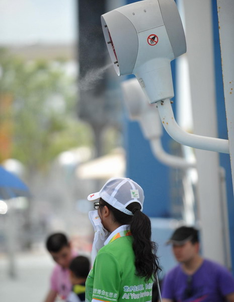 Heat not enough to stop Expo volunteers