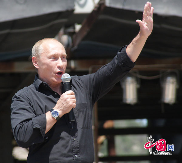 Russian PM Vladimir Putin speaks at the 14th International bike show in Sevastopol. [CFP] 