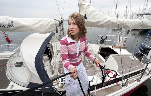 Laura Dekker. Dutch judge gave the green light for a teenage girl&apos;s bid to become the youngest person to sail around the world solo, thwarting a bid to have her kept in child care. [Xinhua/AFP]