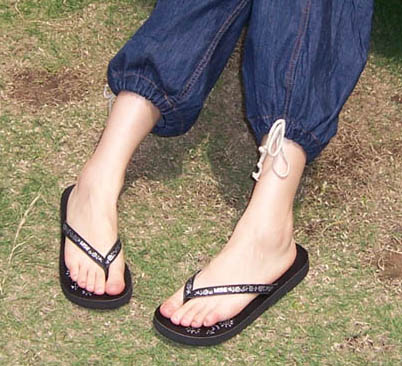 Experts say flip-flops force people to change the way they walk so that when taking a stride they put pressure on the outside of their foot, rather than the heel, causing long-term damage.