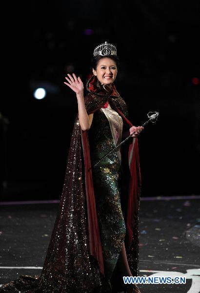 Miss Hong Kong 2010 Toby Chan poses after winning the annual beauty contest in Hong Kong, south China, Aug. 2, 2010.