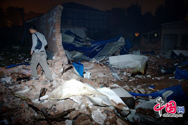 The explosion occurred at 0:40 a.m. at a materials research institution in the Fengtai District of Beijing.[CFP]