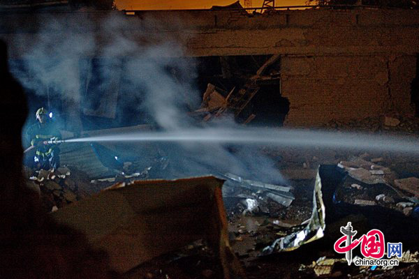 An explosion slightly injured ten people at a research institution in Beijing early Tuesday, August 17, 2010. The injured were hospitalized. The police are investigating the cause of the accident. [CFP] 