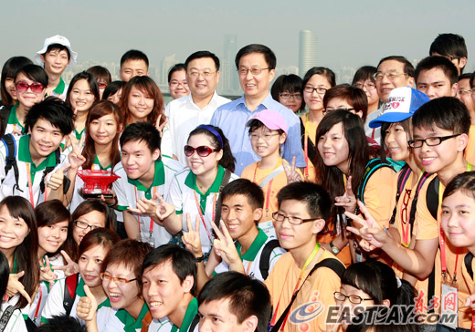 2,000 HK and Macao youths to visit Shanghai