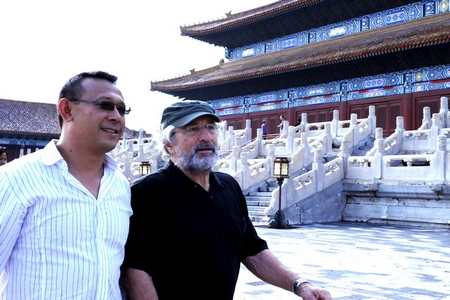 Jiang Wen shows 'God Father' around town