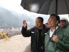 Premier Wen visits mudslide-hit regions