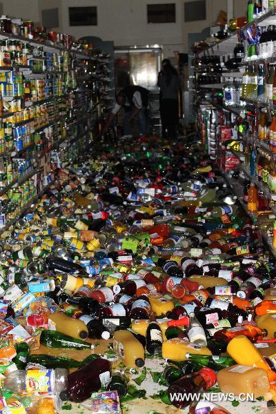 Goods scatter on the ground after falling from shelves in the earthquake in Christchurch, New Zealand, Sept. 4, 2010. [Wang Hao/Xinhua]