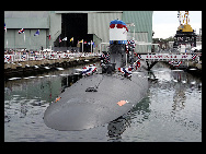 File photo of the Virginia-class attack submarine USS Hawaii (SSN 776) on June 17, 2006. [Xinhua]