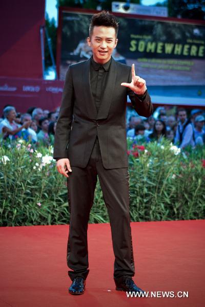 Chinese actor Deng Chao arrives for the screening of 'Di Renjie Zhi Tong Tian Di Guo (Detective Dee and the mystery of Phantom Flame)' at the 67th Venice Film Festival in Venice, Italy, Sep. 5, 2010.