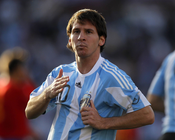 Lionel Messi of Argentina celebrates after scoring the first goal during an international friendly soccer match against Spain in Buenos Aires, September 7, 2010. (Xinhua/Reuters Photo)