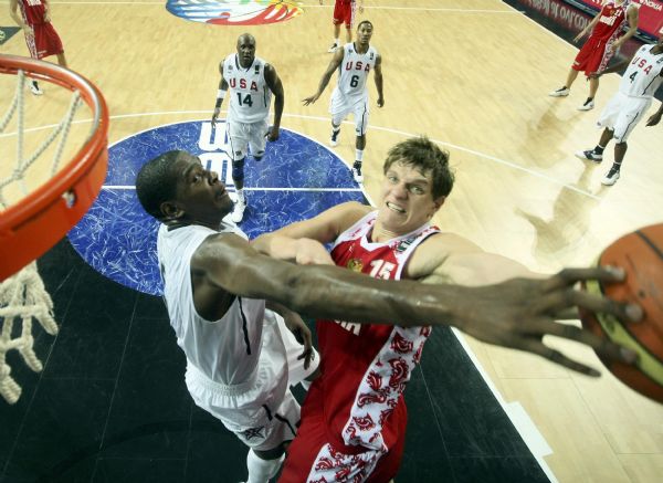 Durant from the US blocks a shot by Russia's Mozgov during their FIBA Basketball World Championship game in Istanbul USA's Kevin Durant (L) blocks a shot by Russia's Timofey Mozgov during their FIBA Basketball World Championship game in Istanbul September 9, 2010. (Xinhua/Reuters)