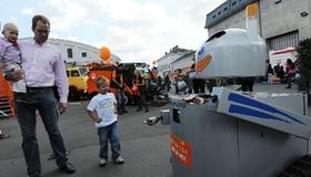 Garbage festival attracts children in Vienna