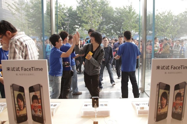 iPhone4 is available to customers in China beginning Saturday, September 25 at 8:00 am at Apple retail stores including the new Apple Store Hong Kong Plaza in Shanghai and the new Apple Store Xidan Joy City in Beijing, both of which open the same day. The iPhone 4 will also be available on Saturday at China Unicom retail stores for qualified buyers with a new two-year contract. [China Daily] 