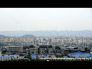 This Sept. 25, 2010 photo shows a bird's-eye view of the rebuilt Beichuan County. [Xinhua]