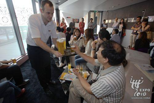 Netizens' VIP tour in Germany Pavilion