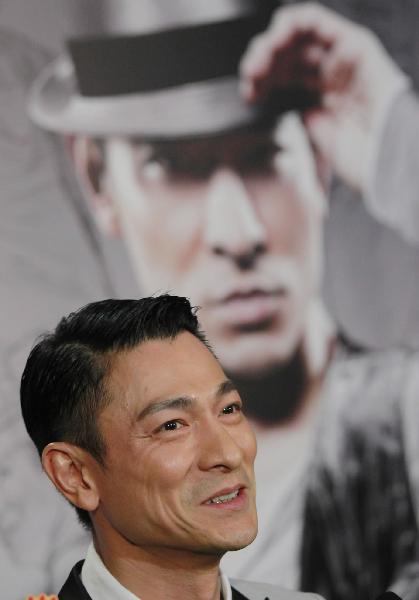 Singer Andy Lau Tak-wah attends a media conference to promote his upcoming &apos;Unforgettable&apos; concert in Hong Kong, south China, Oct. 4, 2010. The &apos;Unforgettable&apos; concert will be held in Hong Kong from Dec. 20, 2010 to Jan. 6, 2011. [Liu Yongdong/Xinhua]