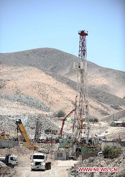 The San Jose mine where 33 miners remain trapped since a shaft collapsed on August 5. is seen in this picture taken near Copiapo, 800 km north of Santiago, Chile, on Oct. 5, 2010. [Xinhua/Jorge Villegas]