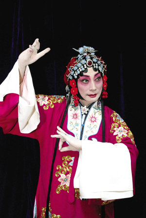 Mei Baojiu's performance puts the pinnacle of Chinese Peking Opera back on a western stage.