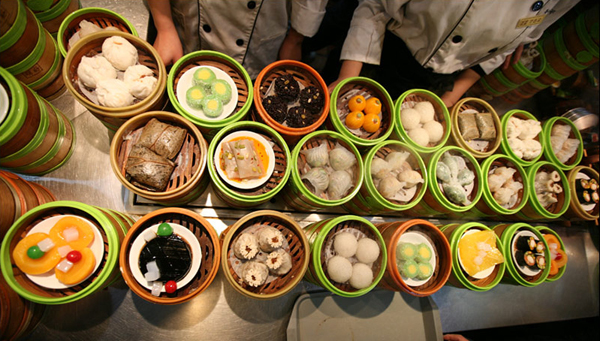 Delicious foods in Shanghai Expo.
