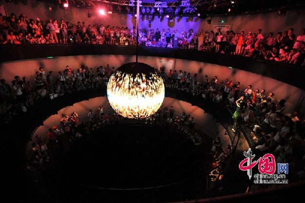 Revolving metal sphere: the highlight of Germany Pavilion