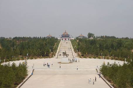 Genghis Khan Mausoleum is located in Ordos City of Inner Mongolia Autonomous Region. 