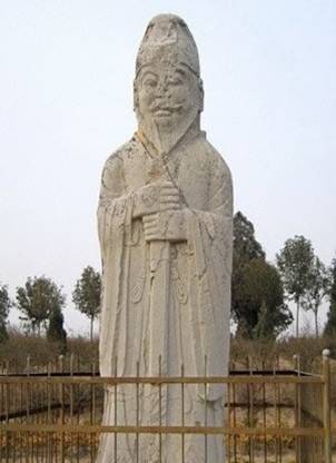 Qiaoling Mausoleum features many stone sculptures. [leyou525.com]