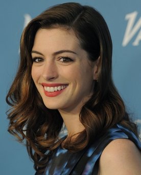 Hathaway says ex's arrest taught her to be wary