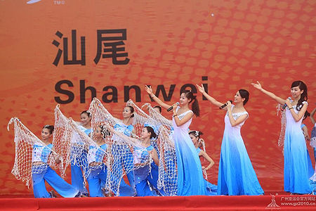 A performance at the launch ceremony of the Torch Relay in Shanwei  